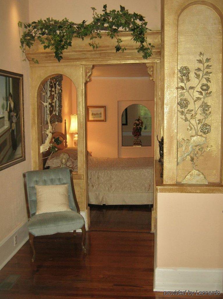 The Cottage Bed & Breakfast Монтичело Екстериор снимка