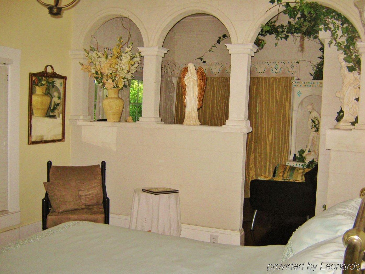 The Cottage Bed & Breakfast Монтичело Екстериор снимка